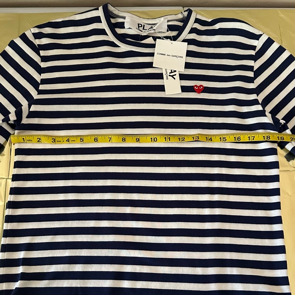 COMME des GARÇONS PLAY Navy and White Stripe heart logo T-shirt